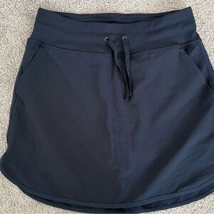 Sara Navy Golf Skort